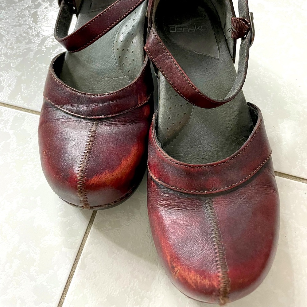 Dansko Mary Janes - deep red